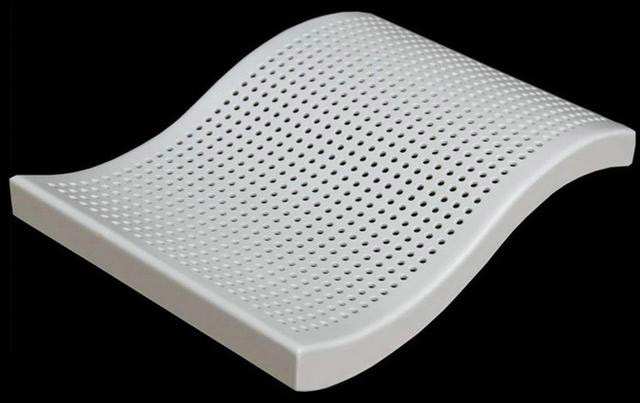 弧形沖孔鋁單板